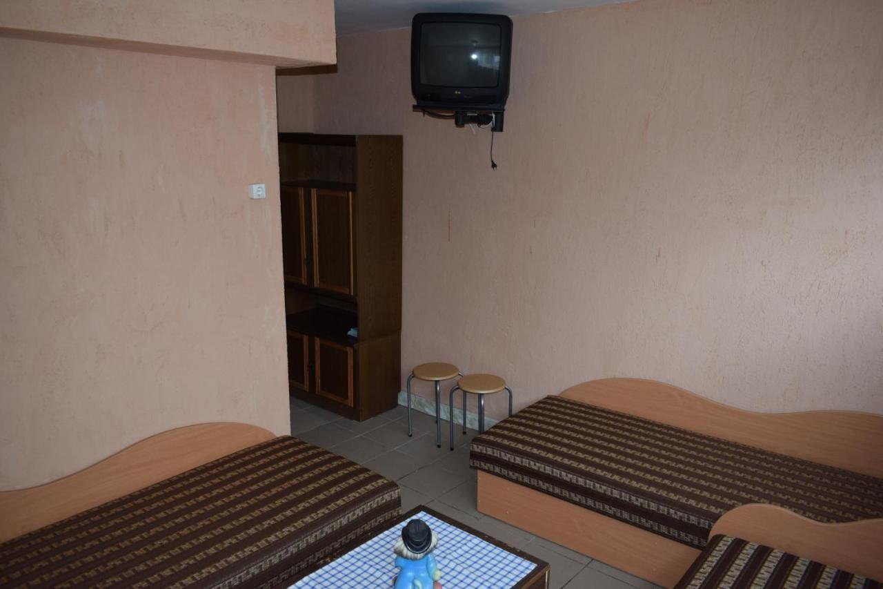 Chernobyl Type Rooms In A Block Flat House Šiauliai Kültér fotó